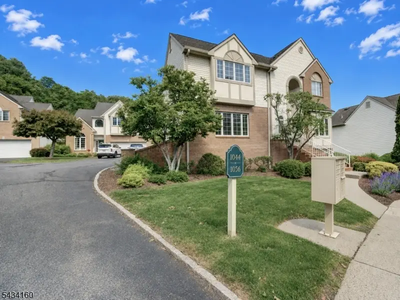 1044 Smith Manor Blvd, West Orange, NJ 07052 - #3