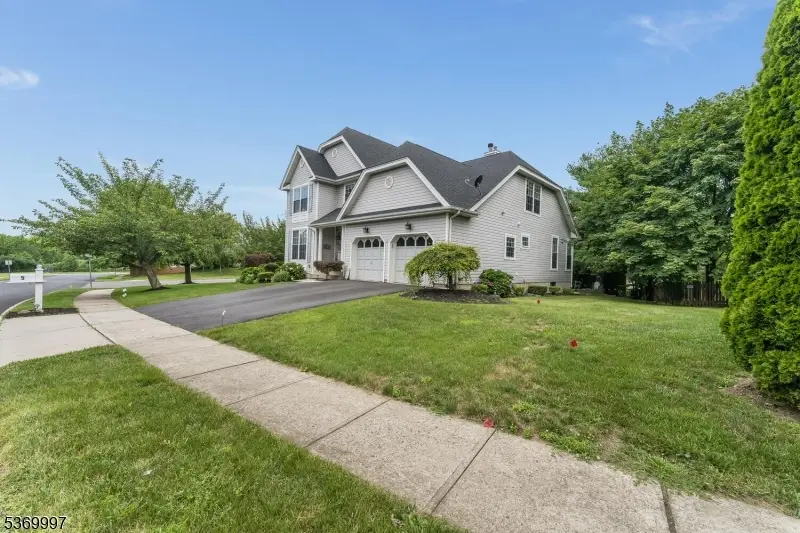 5 Jade Ln, Lopatcong, NJ 08865 - #2