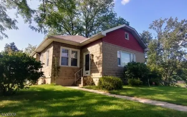 126 W Curtis St, Linden City, NJ 07036