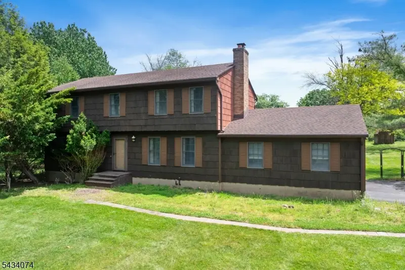 42 Higginsville Rd, Neshanic Station, NJ 08853 - #2