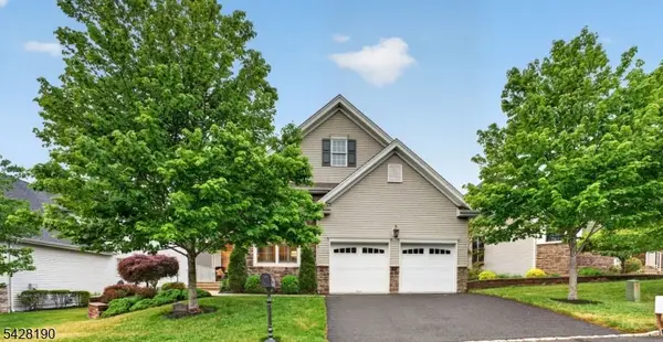 4 Mayflower Ct, Franklin Twp., NJ 08873