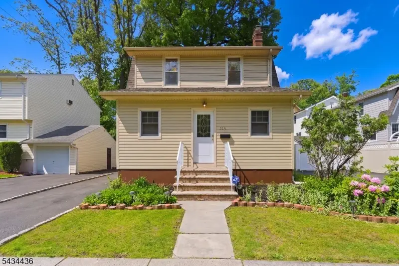 514 Bloomfield Ave, Nutley, NJ 07110 - #1