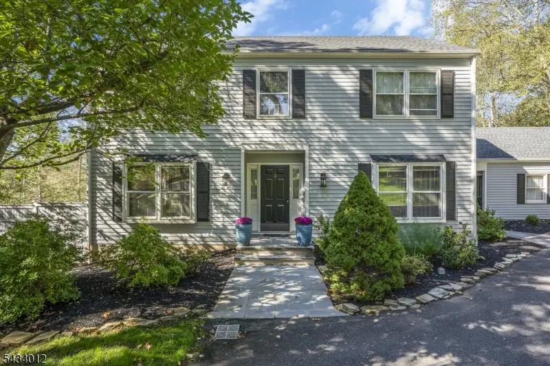 8 Deerwood Trl, Warren, NJ 07059 - #2