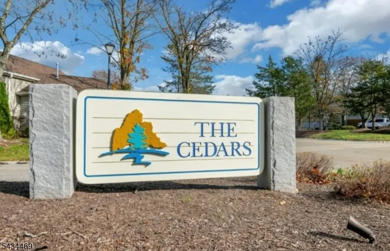 23 Caleb Ct, Hardyston, NJ 07419 - #3