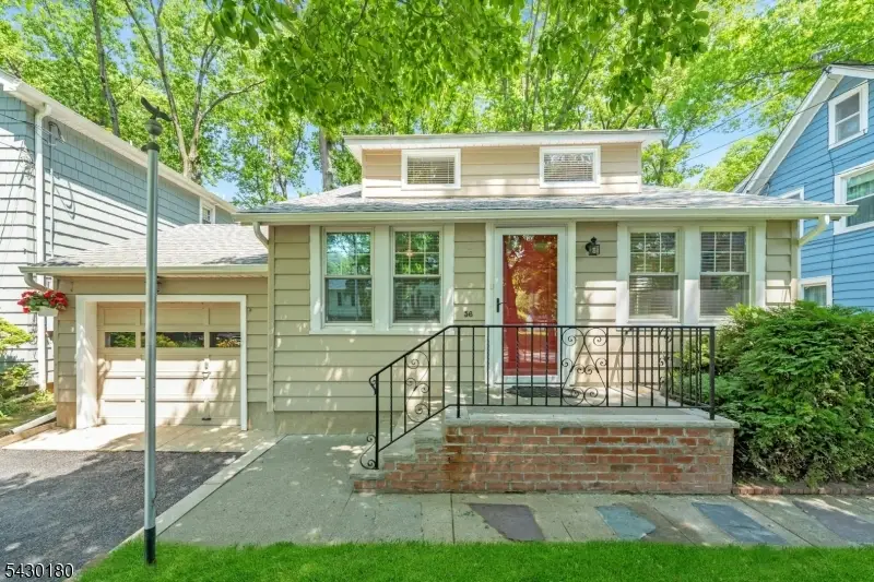 56 Highwood Rd, Rainbow Lakes, NJ 07834 - #1