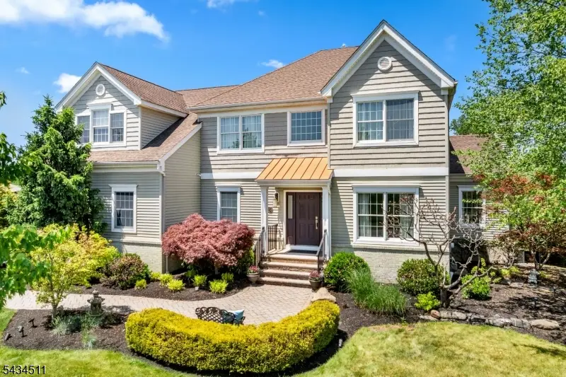 4 Murphy Dr, Blackwells Mills, NJ 08844 - #1