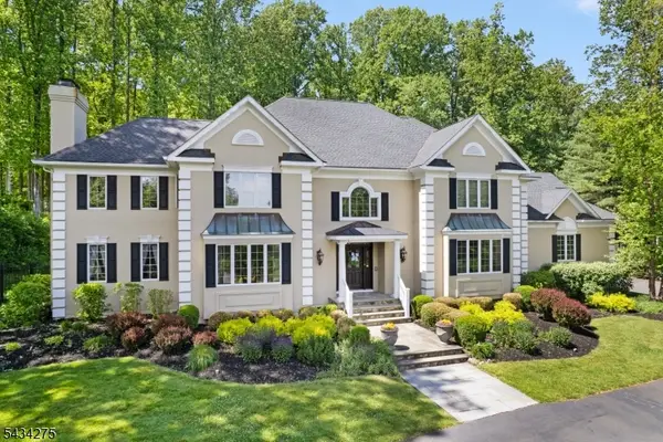 7 Chilton Rd, Chester Twp., NJ 07930