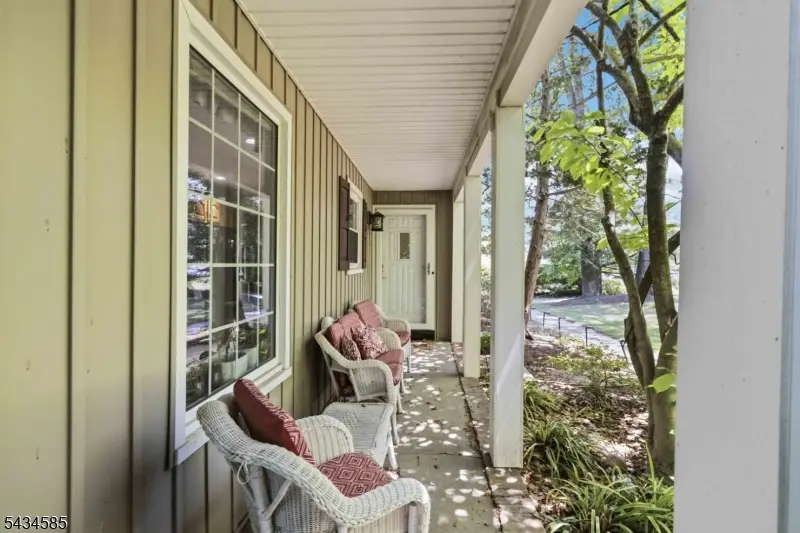 11 Powder Horn Dr, Morris, NJ 07960 - #3