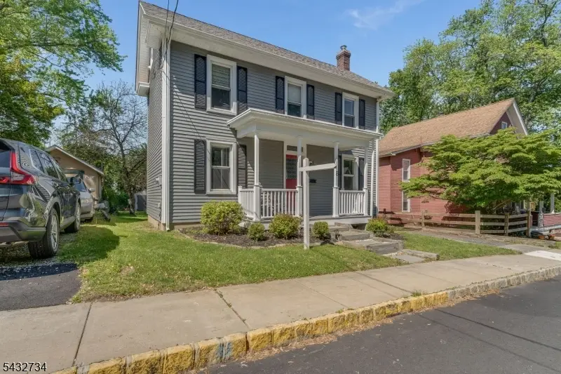 8 Maryland Ave, High Bridge, NJ 08829 - #2