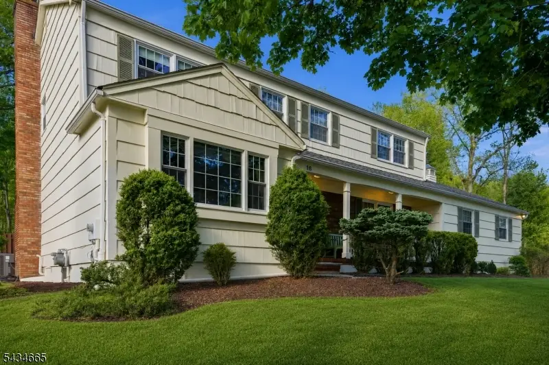 16 Beech Ct, Chatham, NJ 07928 - #3