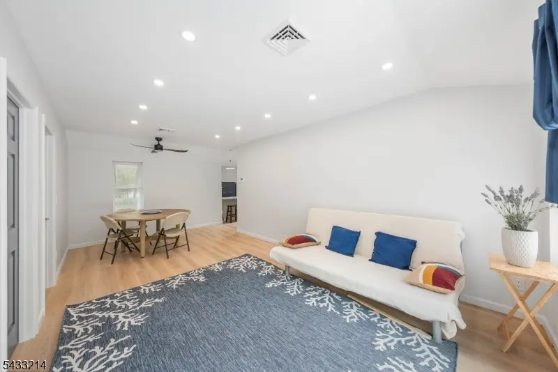 17 Carr Ln, Lower Berkshire Valley, NJ 07885 - #3