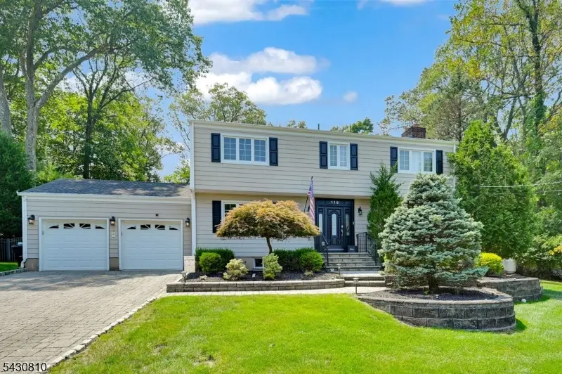 118 Manito Ave, Oakland, NJ 07436 - #1