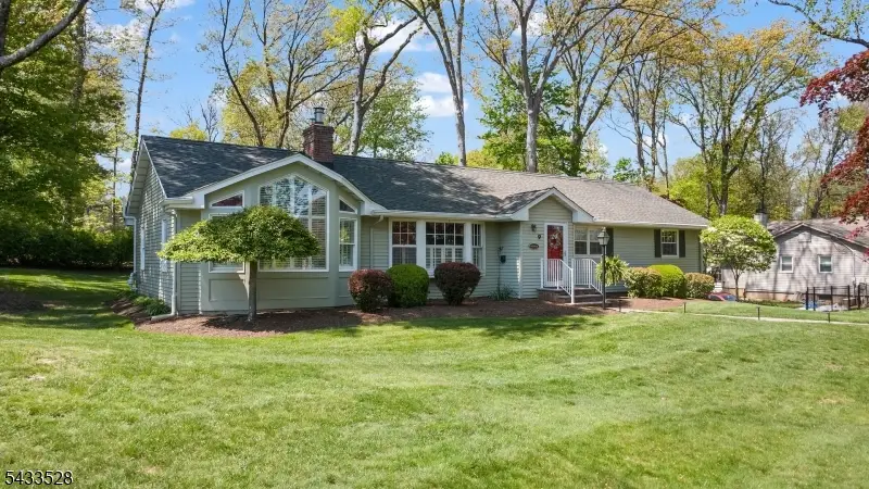 9 Cross Rd, Hanover, NJ 07950 - #2