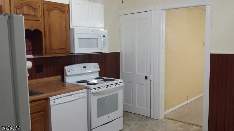 266 Sitgreaves St, Phillipsburg, NJ 08865 - #3