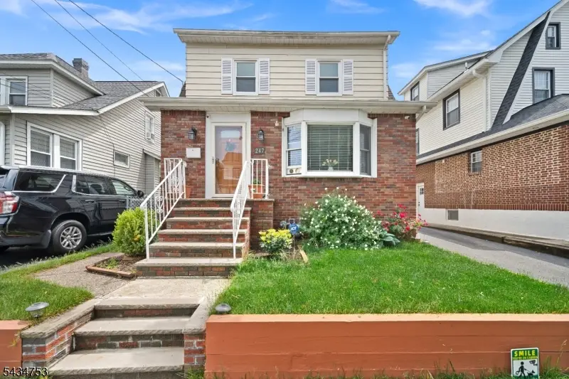 247 E 6th St, Clifton, NJ 07011 - #1