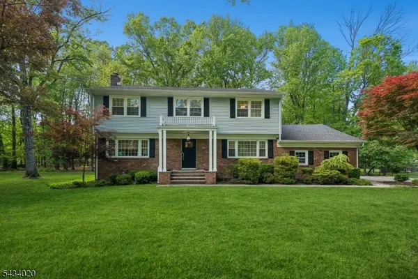 12 Indian Run, Scotch Plains Twp., NJ 07076