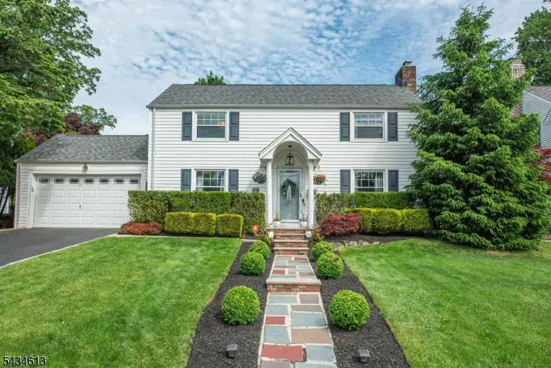 34 Coolidge Ave, West Caldwell, NJ 07006 - #1