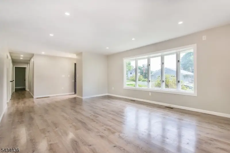 8 Wilcox Ave, Wharton, NJ 07885 - #3
