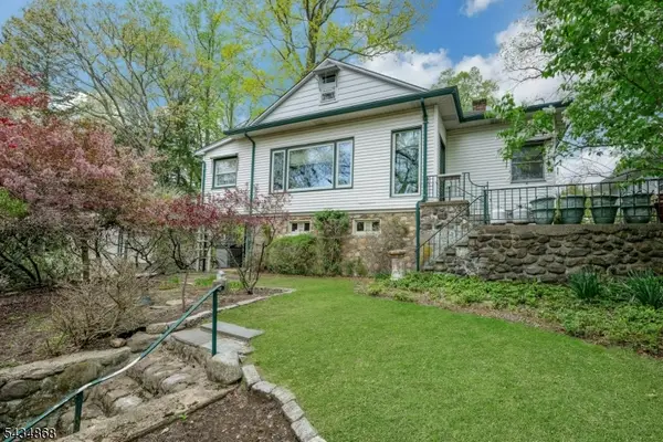 123 Reservoir Dr, Boonton Town, NJ 07005