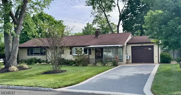 14 Berwick Way, Piscataway Twp., NJ 08854