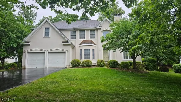 5 Jupiter Hills Ct, Montgomery Twp., NJ 08558
