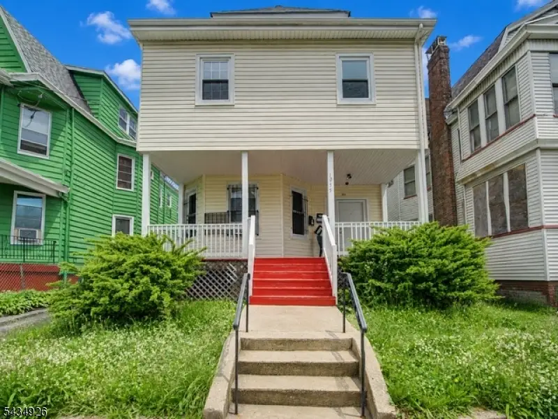 1035 Hunterdon St, Newark, NJ 07112 - #1