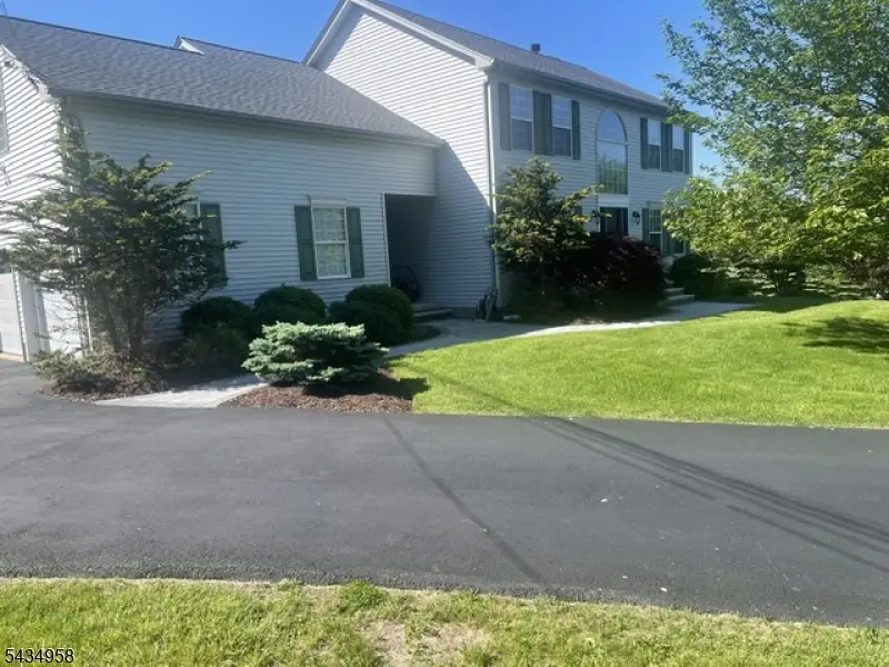 62 Mary Jones Rd, Hampton, NJ 07860 - #3