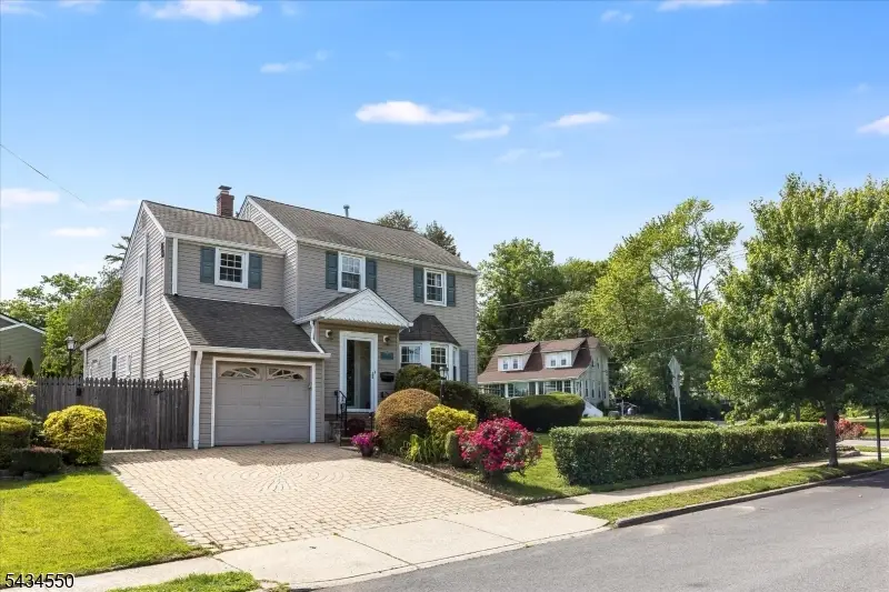 74 Yale St, Brookdale, NJ 07003 - #2