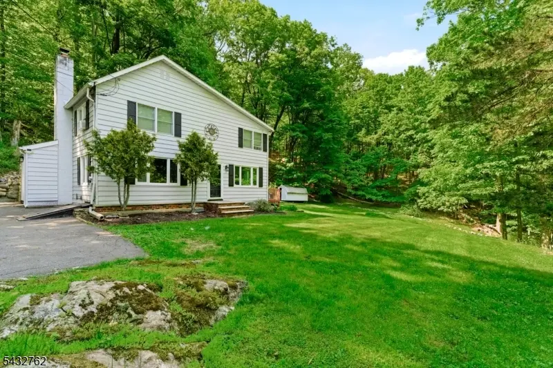 84 Scudders Rd, Sparta, NJ 07871 - #2
