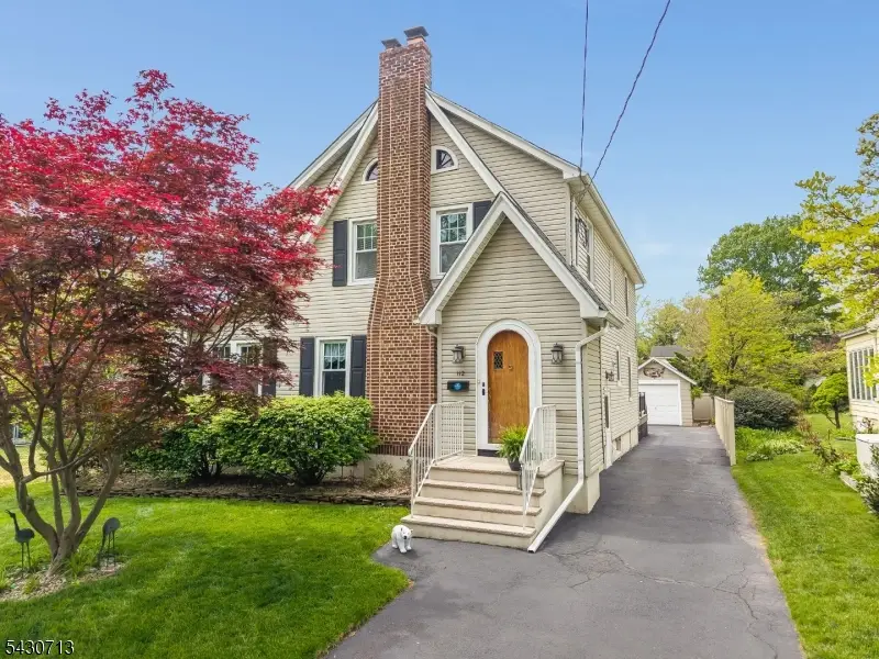 112 Severin Ct, Cranford, NJ 07016 - #1