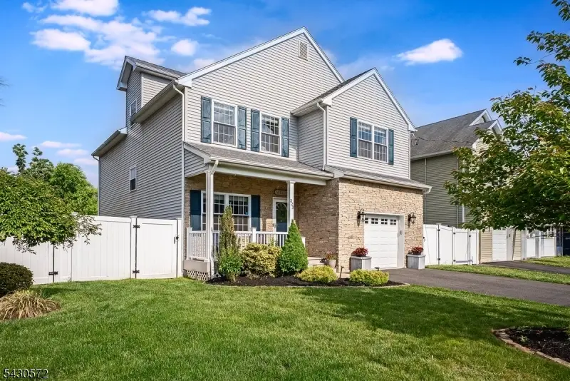 323 S Madison Ave, Dunellen, NJ 08812 - #1