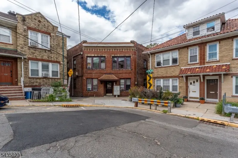 601 Columbia Ave, North Bergen, NJ 07047 - #2