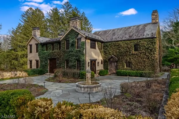55 State Park Rd, Chester Twp., NJ 07930