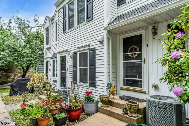 11 Colonial Ct #11, High Bridge, NJ 08829 - #1