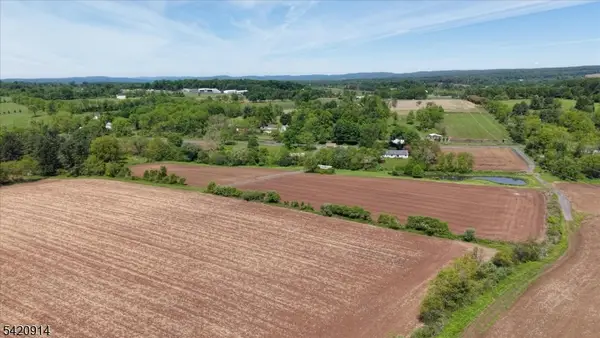 441 Pittstown Rd, Franklin Twp., NJ 08867