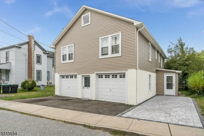 66 Carpenter St #2, Milford, NJ 08848 - #1