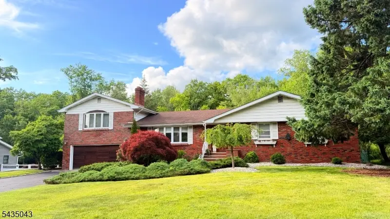14 Hilldale Rd, Pine Brook, NJ 07058 - #1