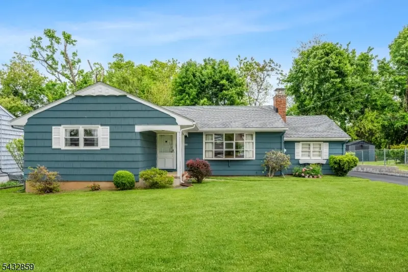 300 Arnold Ave, North Plainfield, NJ 07063 - #1
