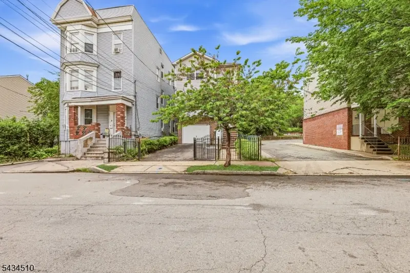 63 Chadwick Ave, Newark, NJ 07108 - #3