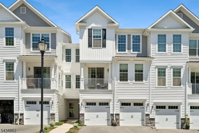 125 Sequoia Drive, Cedar Grove, NJ 07009 - #1