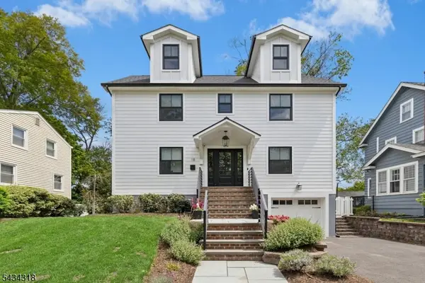 18 University Ave, Chatham Boro, NJ 07928