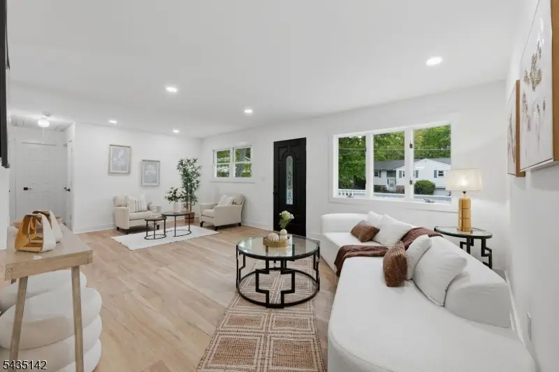 36 Ruth St, Hopatcong, NJ 07874 - #3