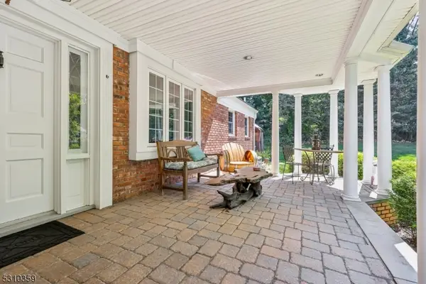 7 Sunset Ter, Chatham Twp., NJ 07928