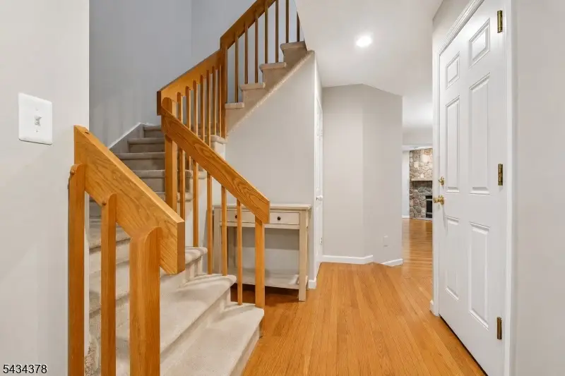 606 Park Pl, Springfield, NJ 07081 - #3