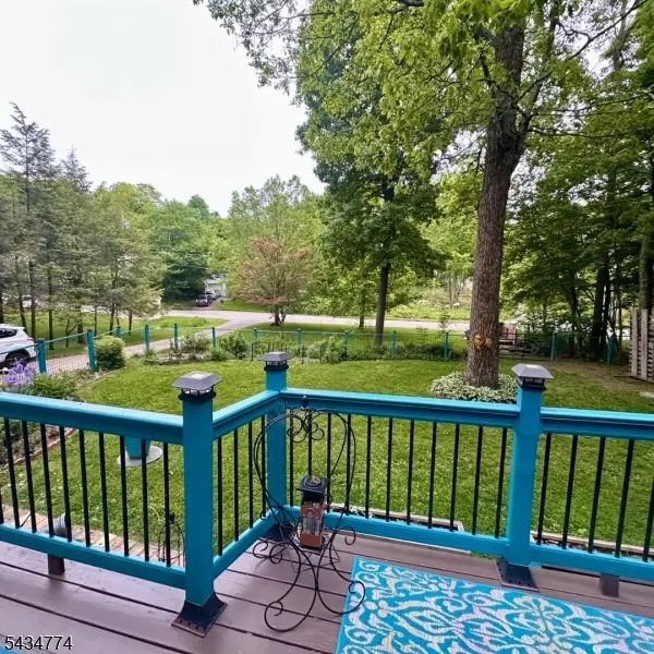 11 Rippling Brook Dr, Vernon, NJ 07422 - #3