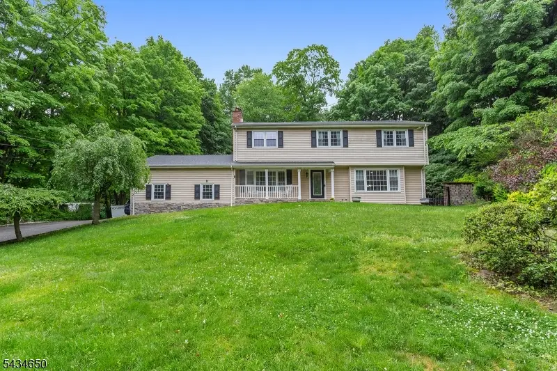 596 Terhune Dr, Pines Lake, NJ 07470 - #1