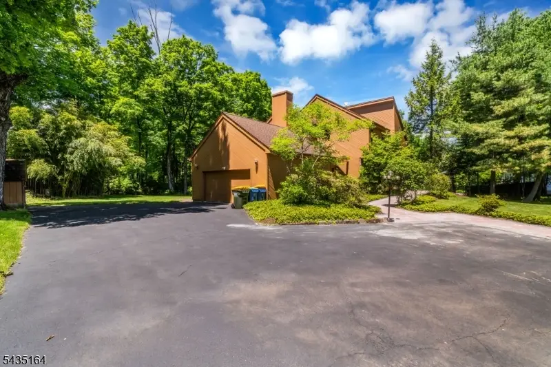 20 Heather Ln, Lyons, NJ 07920 - #3