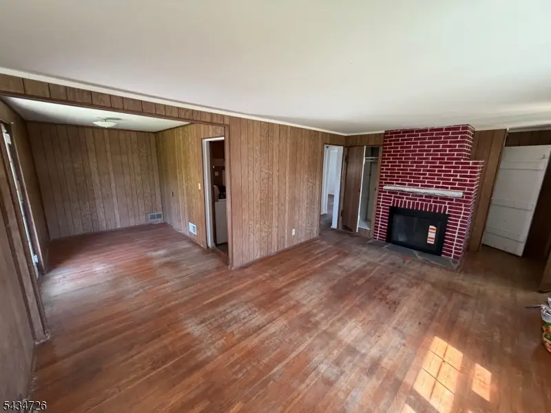 2229 Paff Pl, Scotch Plains, NJ 07076 - #3