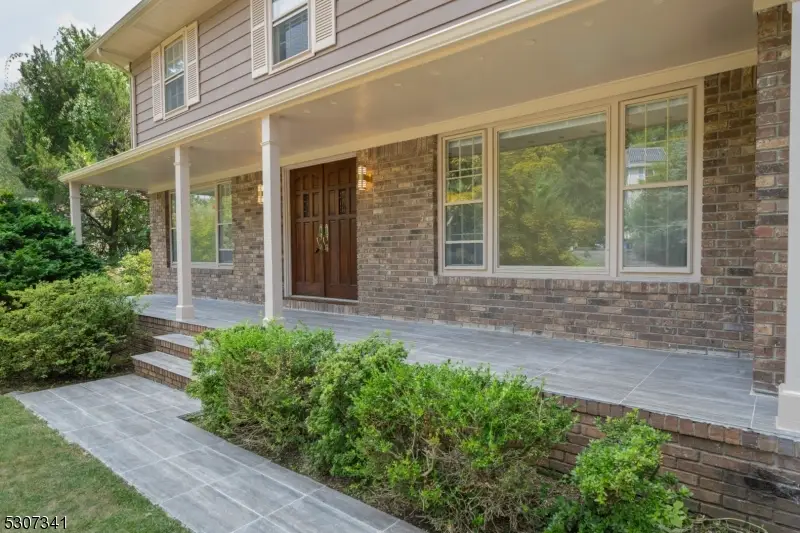 20 Whitewood Dr, Parsippany Troy Hills, NJ 07950 - #3