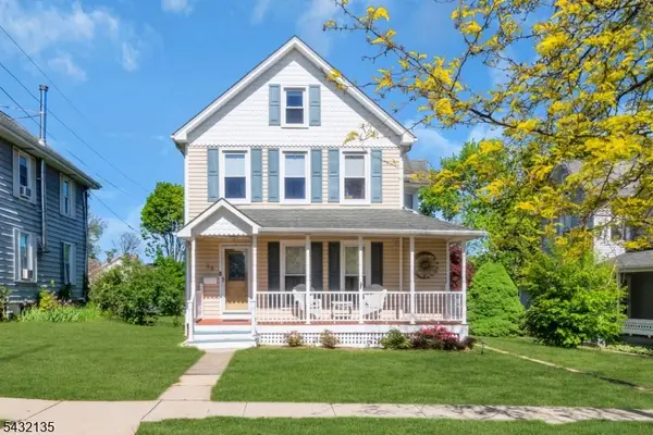28 Grand Ave, Washington Boro, NJ 07882